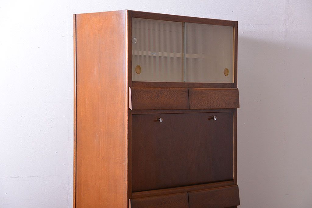 アンティーク家具　ミッドセンチュリースタイル　remploy社　キッチンキャビネット