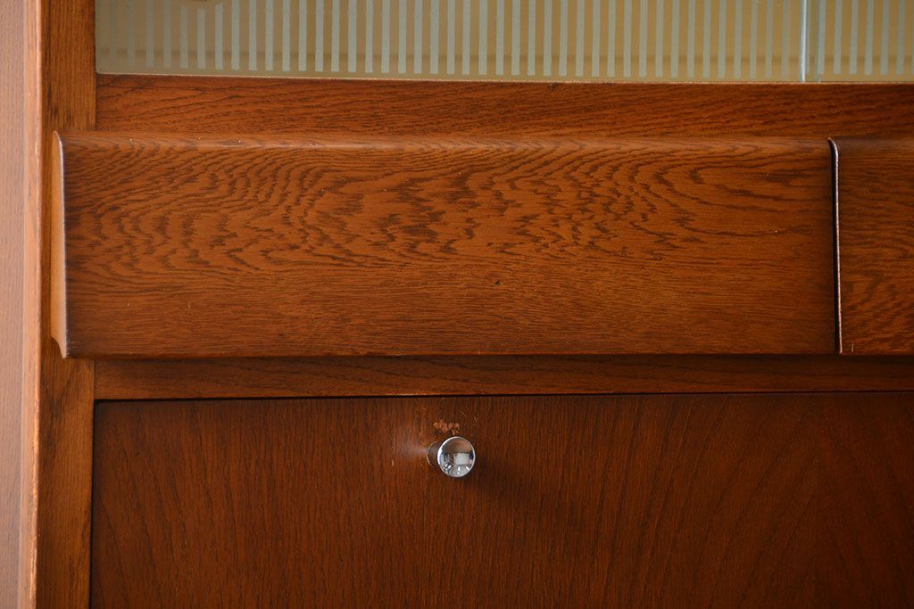 アンティーク家具　ミッドセンチュリースタイル　remploy社　キッチンキャビネット