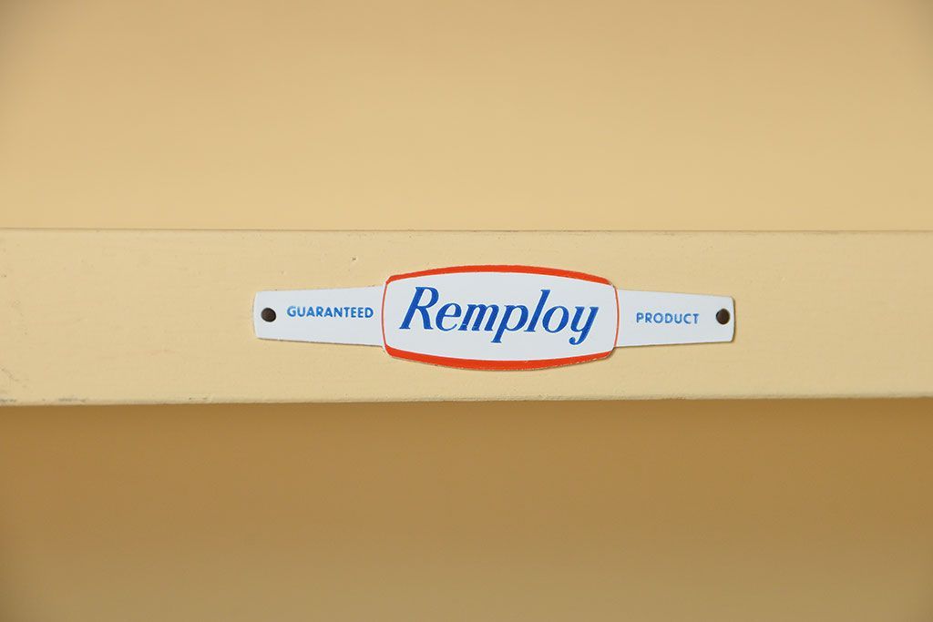 アンティーク家具　ミッドセンチュリースタイル　remploy社　キッチンキャビネット