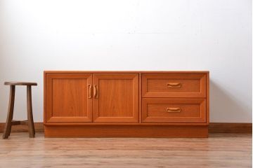 北欧家具　G-PLAN(ジープラン)　Fresco(フレスコ)　シンプルでおしゃれなローボード