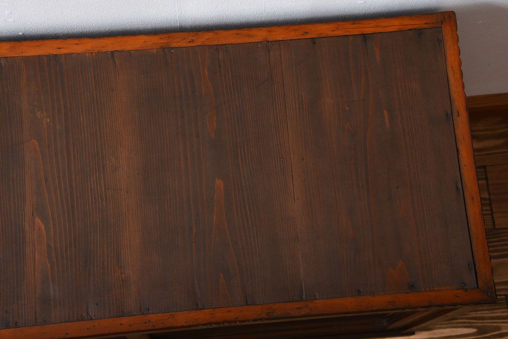 アンティーク家具　アンティーク　古い木製のガラス引き戸収納棚