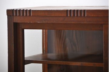 アンティーク家具　アンティーク　古い木製のガラス引き戸収納棚