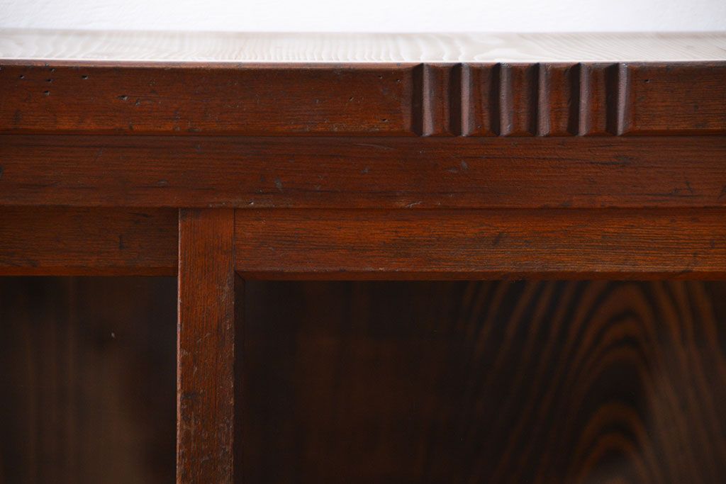 アンティーク家具　アンティーク　古い木製のガラス引き戸収納棚