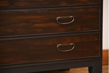アンティーク家具　アンティーク　前面黒檀材!脚付きローチェスト