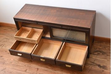 アンティーク家具　アンティーク　前面黒檀材!脚付きローボード