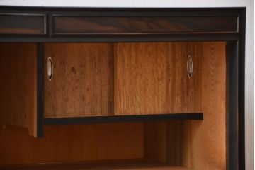 アンティーク家具　アンティーク　前面黒檀材!脚付きローボード