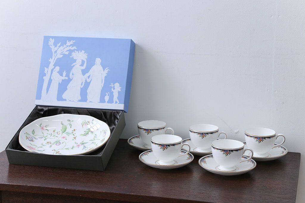 アンティーク雑貨　ウェッジウッド・オズボーンカップ&ソーサー5客セット・スウィートプラムプレート