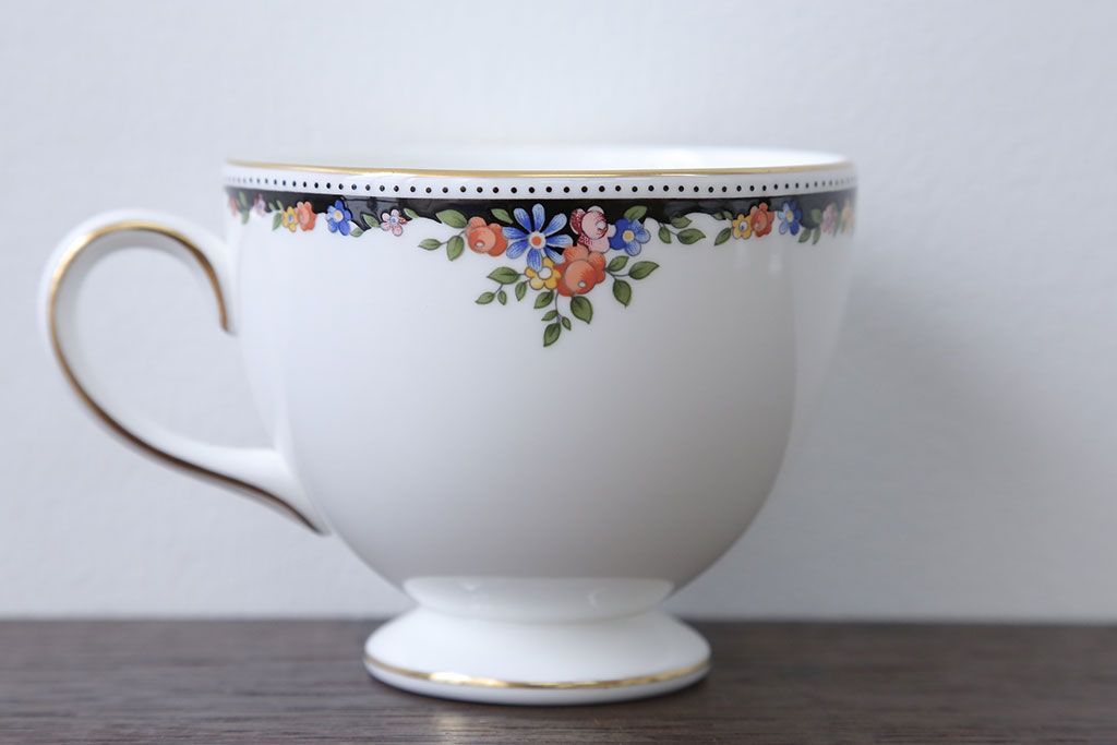 アンティーク雑貨　ウェッジウッド・オズボーンカップ&ソーサー5客セット・スウィートプラムプレート