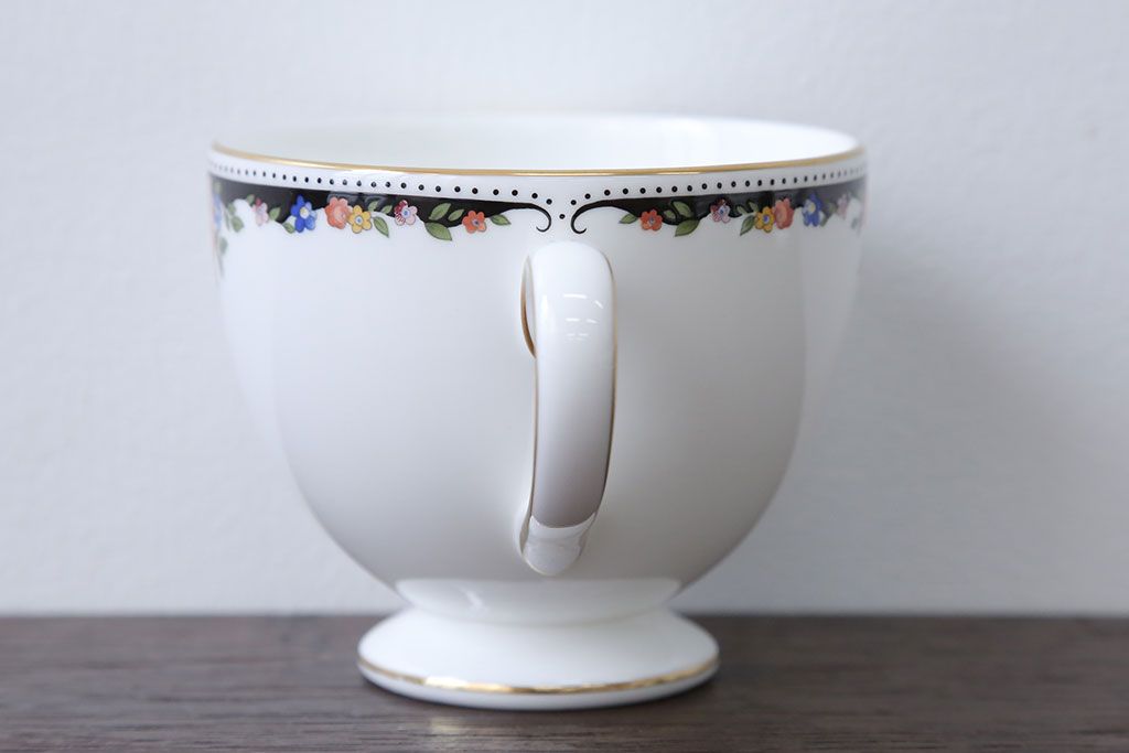 アンティーク雑貨　ウェッジウッド・オズボーンカップ&ソーサー5客セット・スウィートプラムプレート