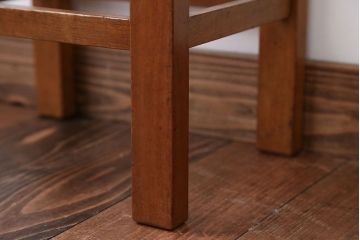 レトロ家具　アンティーク　レトロでかわいい角スツール