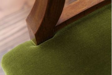 レトロ家具　アンティーク　レトロでおしゃれな古いナラ材の回転椅子