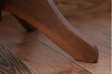 レトロ家具　アンティーク　レトロでおしゃれな古いナラ材の回転椅子