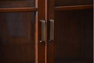 アンティーク家具　アンティーク　シンプルで小ぶりな古い木製の本箱