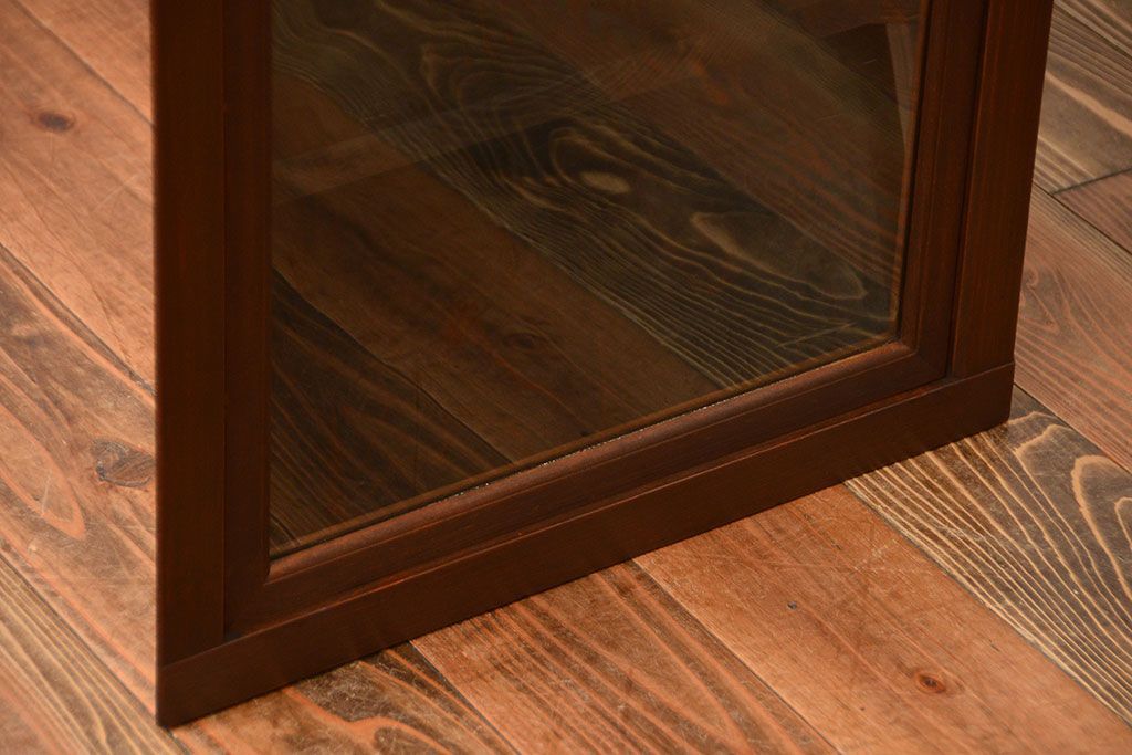 アンティーク家具　アンティーク　古い木製の変わり型引き戸収納棚