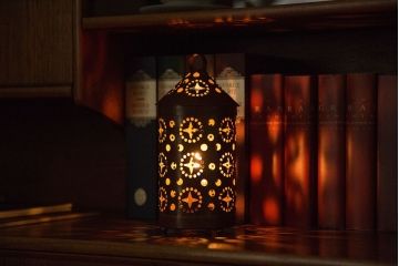 アンティーク雑貨　北欧ビンテージ　古い銅製のかわいいキャンドルシェード