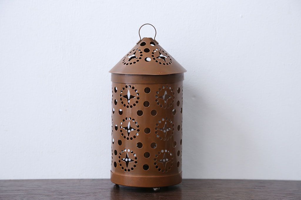 アンティーク雑貨　北欧ビンテージ　古い銅製のかわいいキャンドルシェード