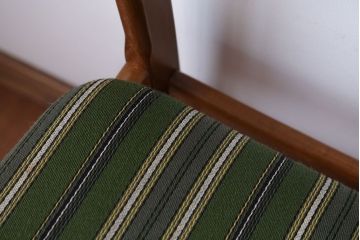 ヴィンテージ家具　北欧ビンテージ　チーク材のシンプルでおしゃれなダイニングチェア2脚セット