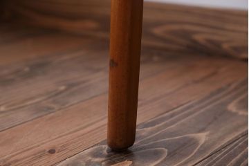 ヴィンテージ家具　北欧ビンテージ　チーク材のシンプルでおしゃれなダイニングチェア(1)