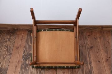 ヴィンテージ家具　北欧ビンテージ　チーク材のシンプルでおしゃれなダイニングチェア(2)