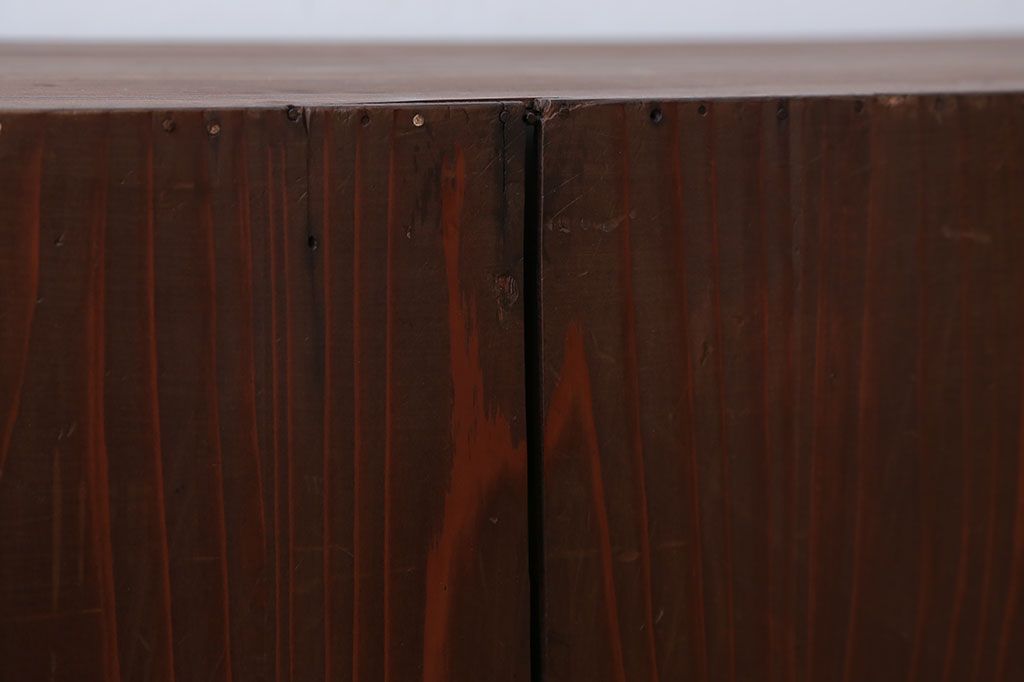 アンティーク家具　アンティーク　古い木のガラス引き戸飾り棚