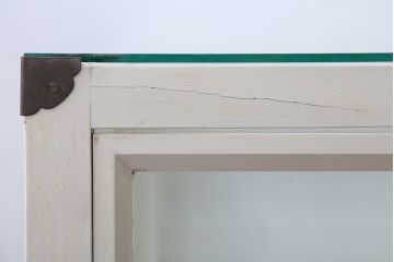 アンティーク家具　アンティーク　飾り棚付きペイントガラスケース