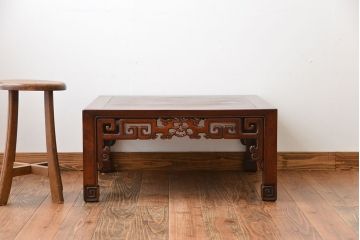 アンティーク家具　時代唐物　龍の装飾が美しい重厚な紫檀材座卓