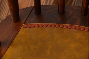 中古　シンプルでおしゃれなロッキングチェア