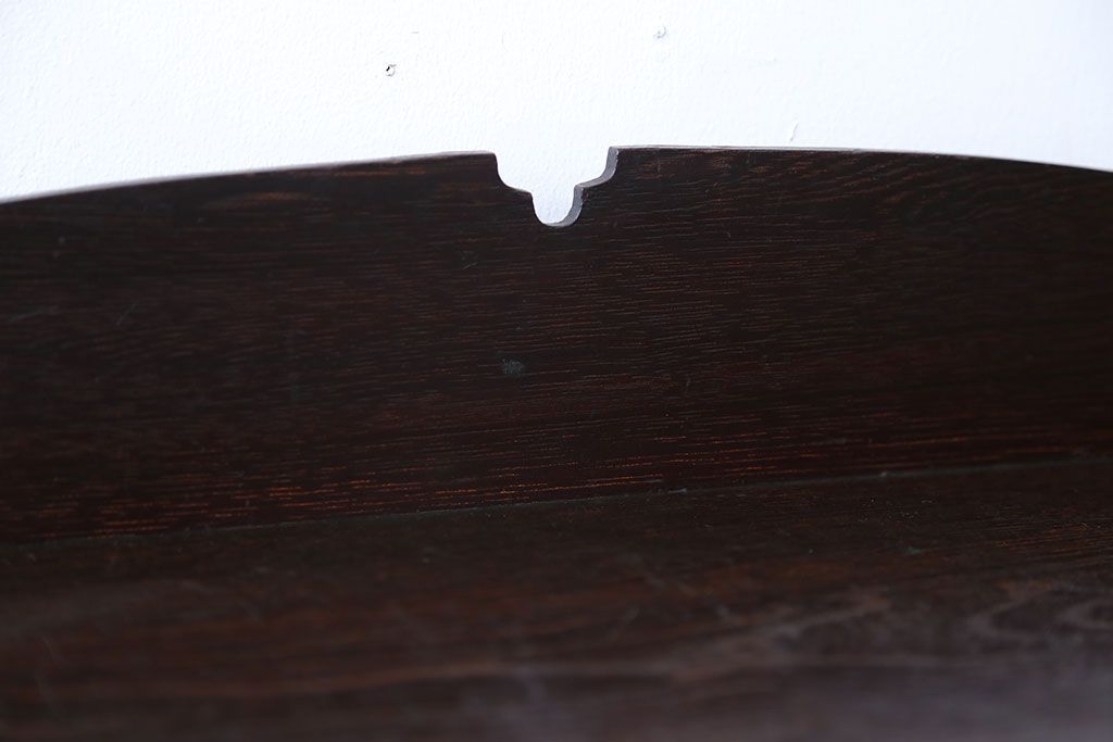 アンティーク家具　アンティーク　古い木製のモールガラス入り本箱