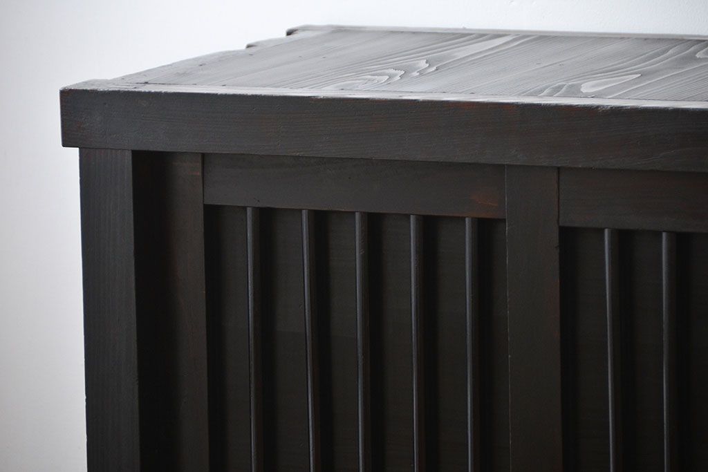 アンティーク家具　古民具・骨董　江戸〜明治　古い木製の味わい深い収納棚