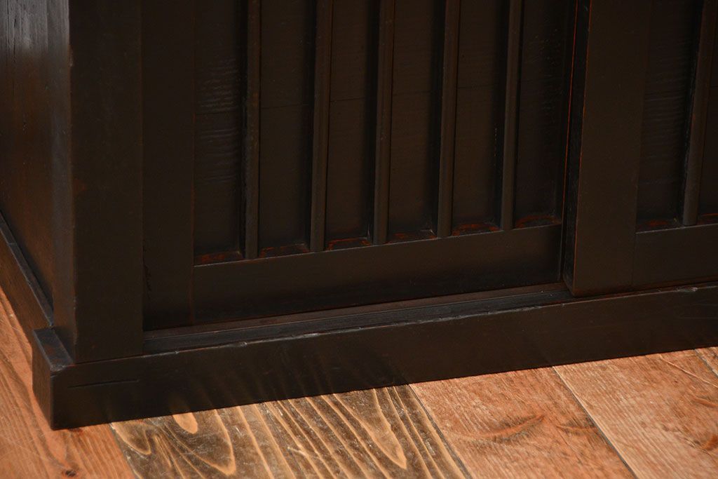 アンティーク家具　古民具・骨董　江戸〜明治　古い木製の味わい深い収納棚