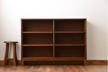 アンティーク家具　アンティーク　古い木製のシンプルな薄型本棚(1)