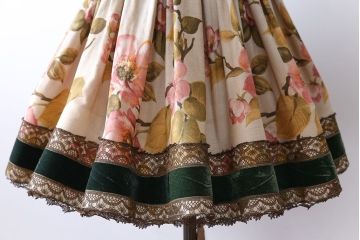 海外ビンテージ　ロマンチックなフリルシェードフロアスタンド