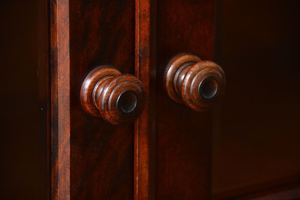 中古　北海道民芸家具　シックな本箱(定価約30万円)