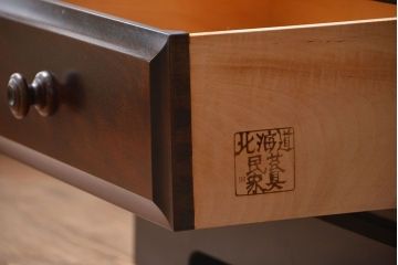 中古　北海道民芸家具　シックな本箱(定価約30万円)