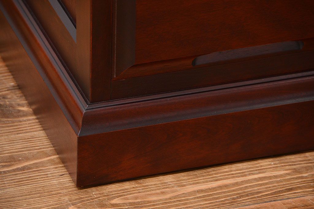 中古　民芸家具　モダンでおしゃれなチェスト