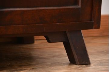 中古　北海道民芸家具　シックな脚付きサイドボード