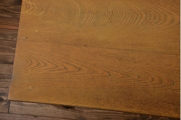 アンティーク家具　アンティーク　古い木製の小ぶりなデスク(片袖机)