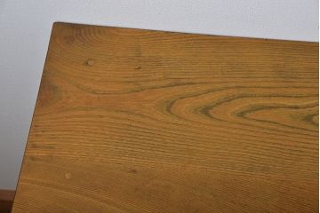 アンティーク家具　アンティーク　古い木製の小ぶりなデスク(片袖机)