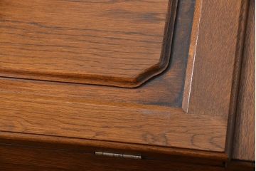 ヴィンテージ家具　ビンテージ　オーク材の高級ライティングビューロー