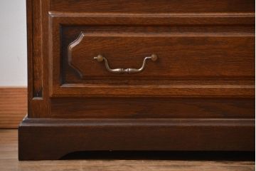 ヴィンテージ家具　ビンテージ　オーク材の高級ライティングビューロー