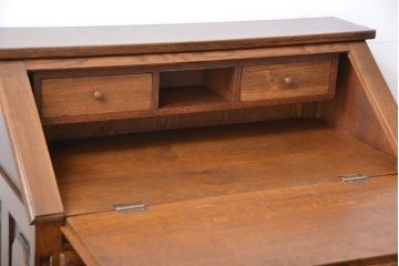 ヴィンテージ家具　ビンテージ　オーク材の高級ライティングビューロー