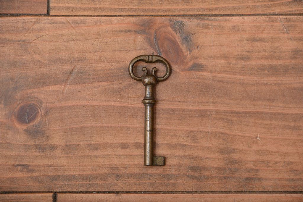 ヴィンテージ家具　ビンテージ　オーク材の高級ライティングビューロー