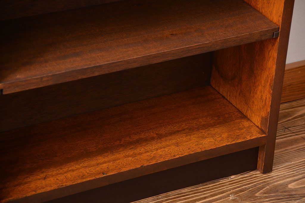 アンティーク家具　アンティーク　古い木製のシンプルな薄型本棚(2)