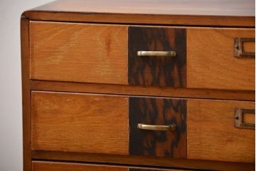 レトロ家具　昭和レトロ　ネームプレート付き!古い木製のアンティーク小引き出し