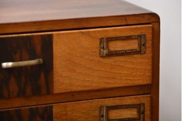 レトロ家具　昭和レトロ　ネームプレート付き!古い木製のアンティーク小引き出し