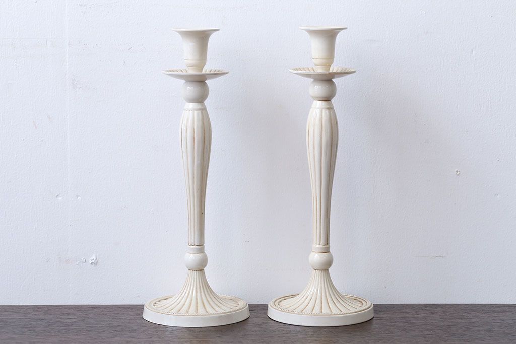 アンティーク雑貨　アンティーク調　イギリス輸入品　背の高いおしゃれなキャンドルスタンドペアセット