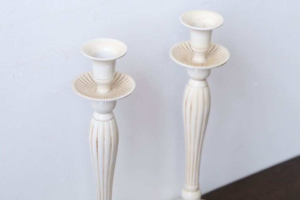 アンティーク雑貨　アンティーク調　イギリス輸入品　背の高いおしゃれなキャンドルスタンドペアセット