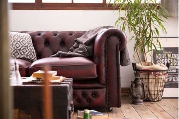 アンティーク家具　イギリスアンティーク　本革2人掛けチェスターフィールドソファ