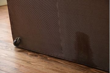 アンティーク家具　イギリスアンティーク　本革2人掛けチェスターフィールドソファ