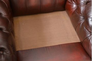 アンティーク家具　イギリスアンティーク　本革1人掛けチェスターフィールドソファ